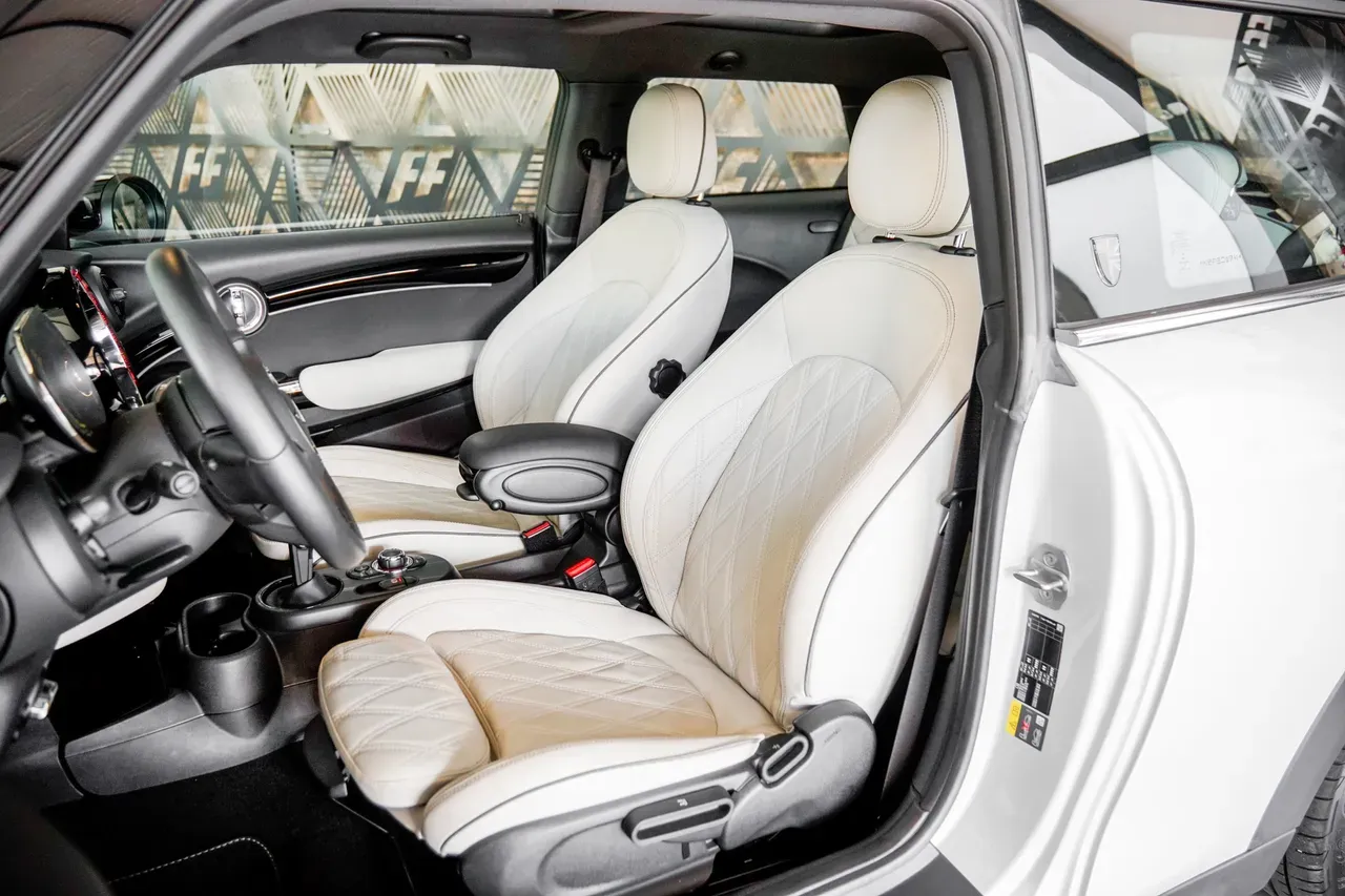 Mini Cooper SE - Imagem 10