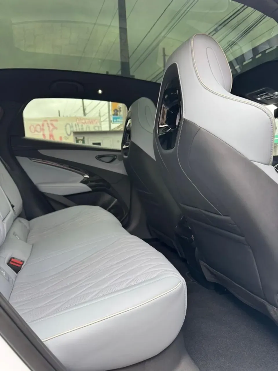 BYD Seal - Imagem 12