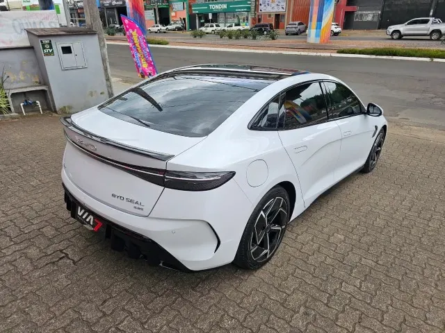 BYD Seal - Imagem 10