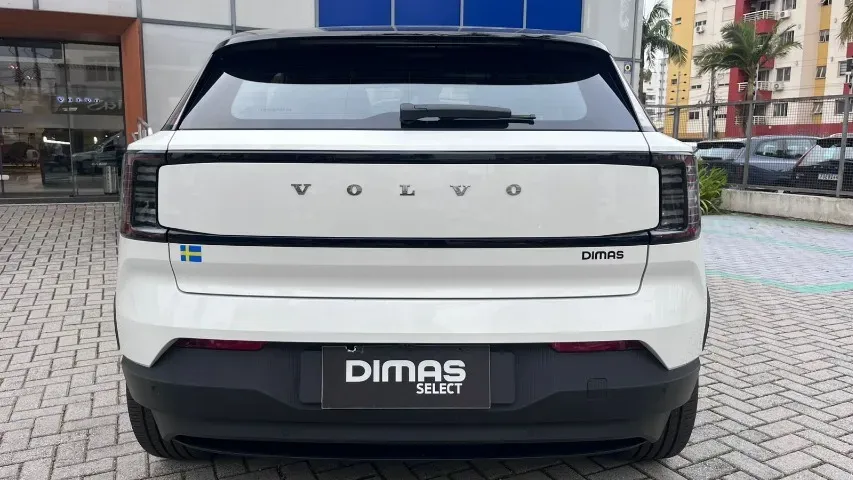 Volvo EX30 - Imagem 5