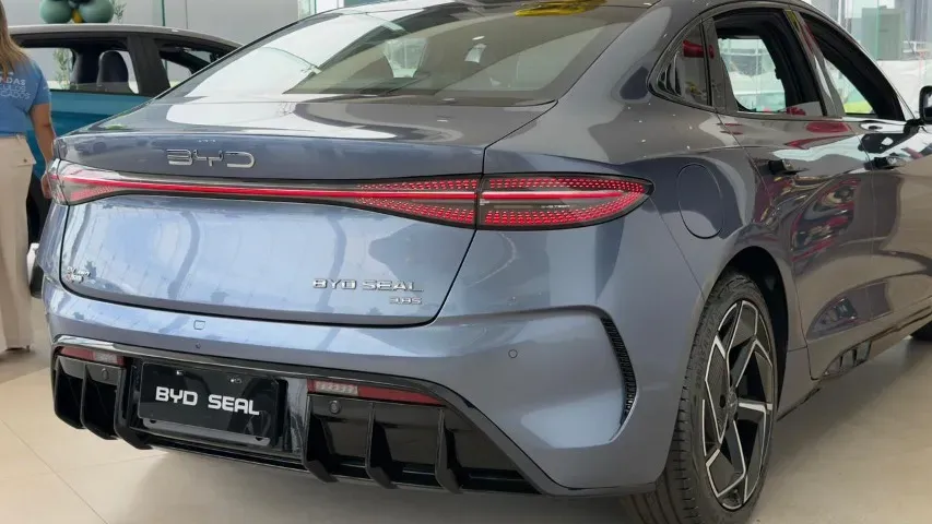 BYD Seal - Imagem 11