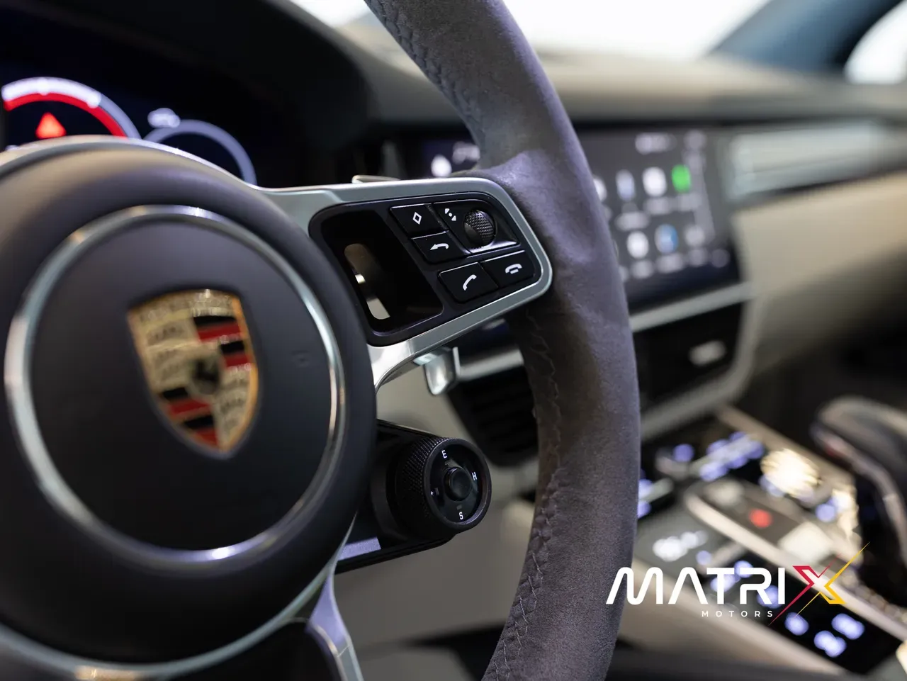 Porsche Cayenne E-hybrid - Imagem 9