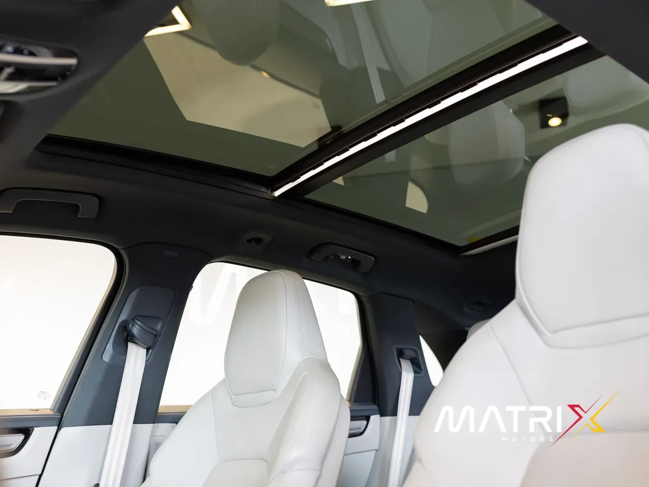 Porsche Cayenne E-hybrid - Imagem 20