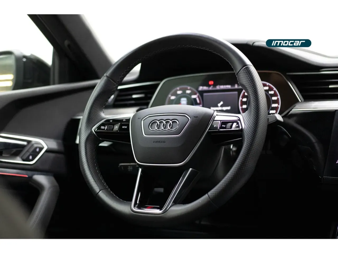 Audi E-tron - Imagem 17