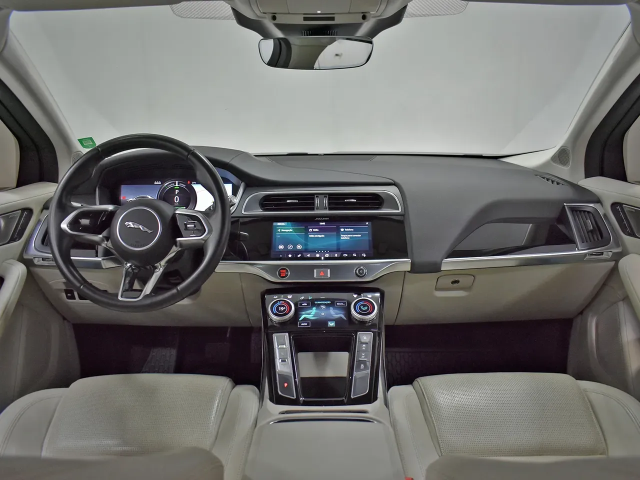 Jaguar I-pace - Imagem 5