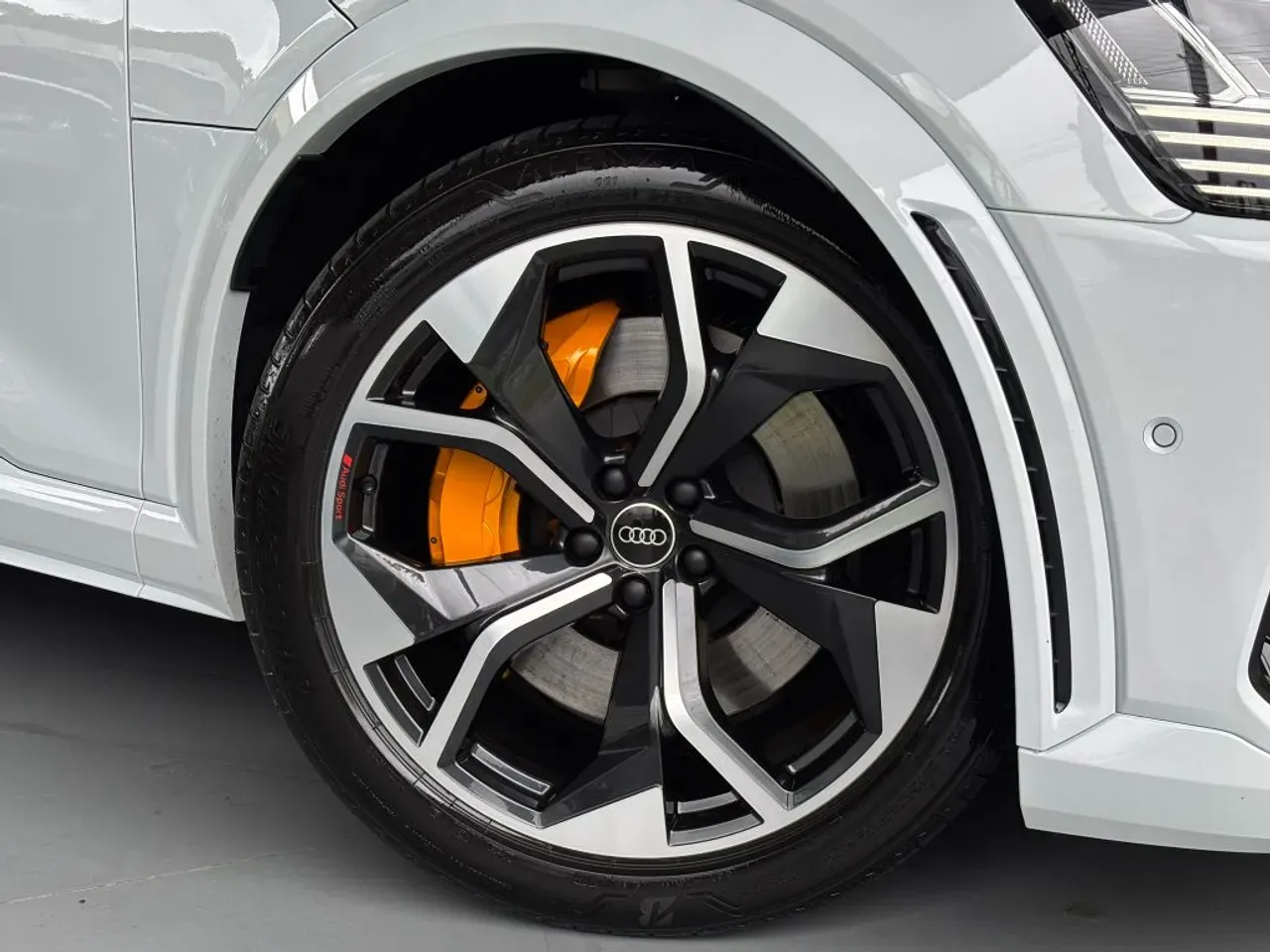 Audi E-tron S Sportback - Imagem 5