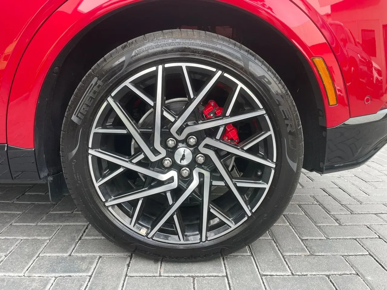 Ford Mustang Mach-e - Imagem 20