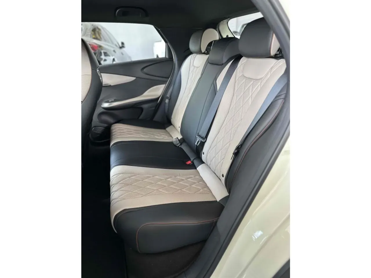 BYD Dolphin - Imagem 7