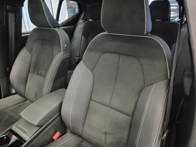 Volvo XC40 Recharge - Imagem 15