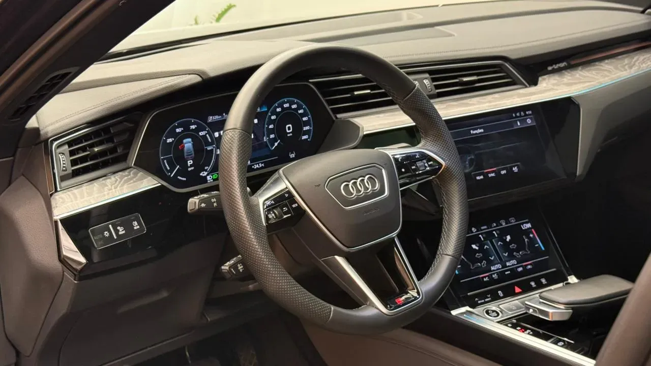 Audi E-tron - Imagem 8