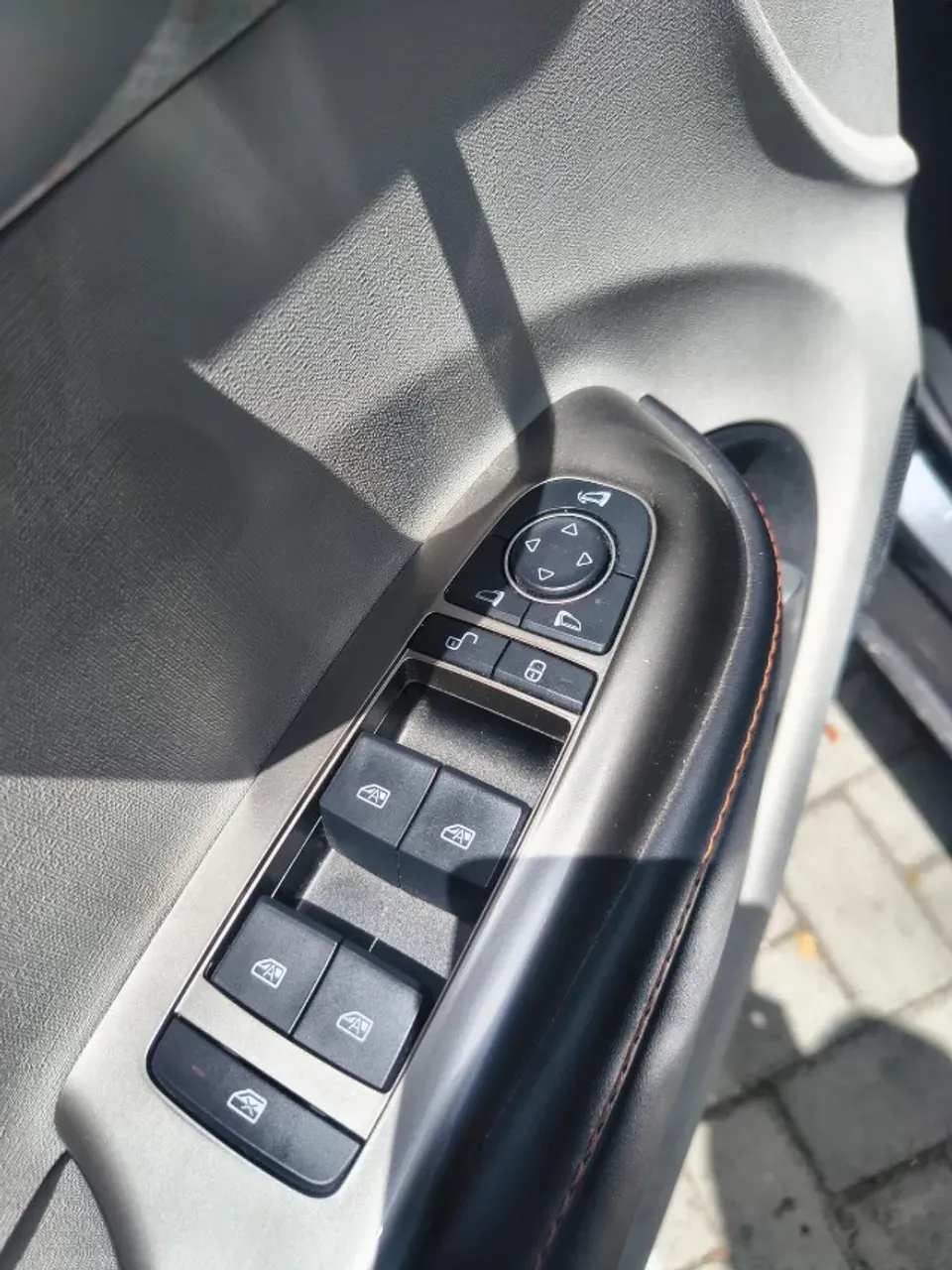 BYD Dolphin - Imagem 14