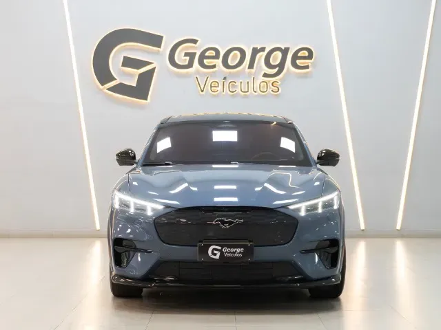 Ford Mustang Mach-e - Imagem 3