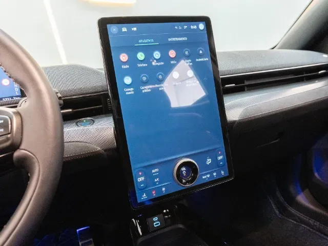 Ford Mustang Mach-e - Imagem 18