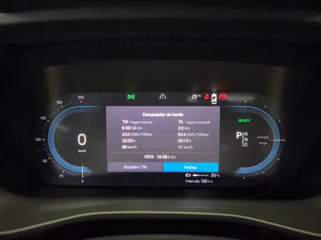 Volvo XC40 Recharge - Imagem 19