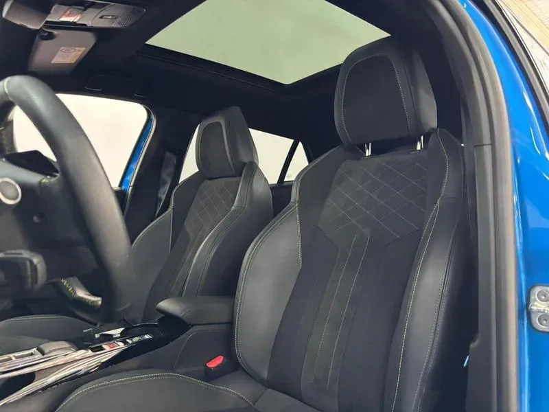 Peugeot E-2008 - Imagem 9