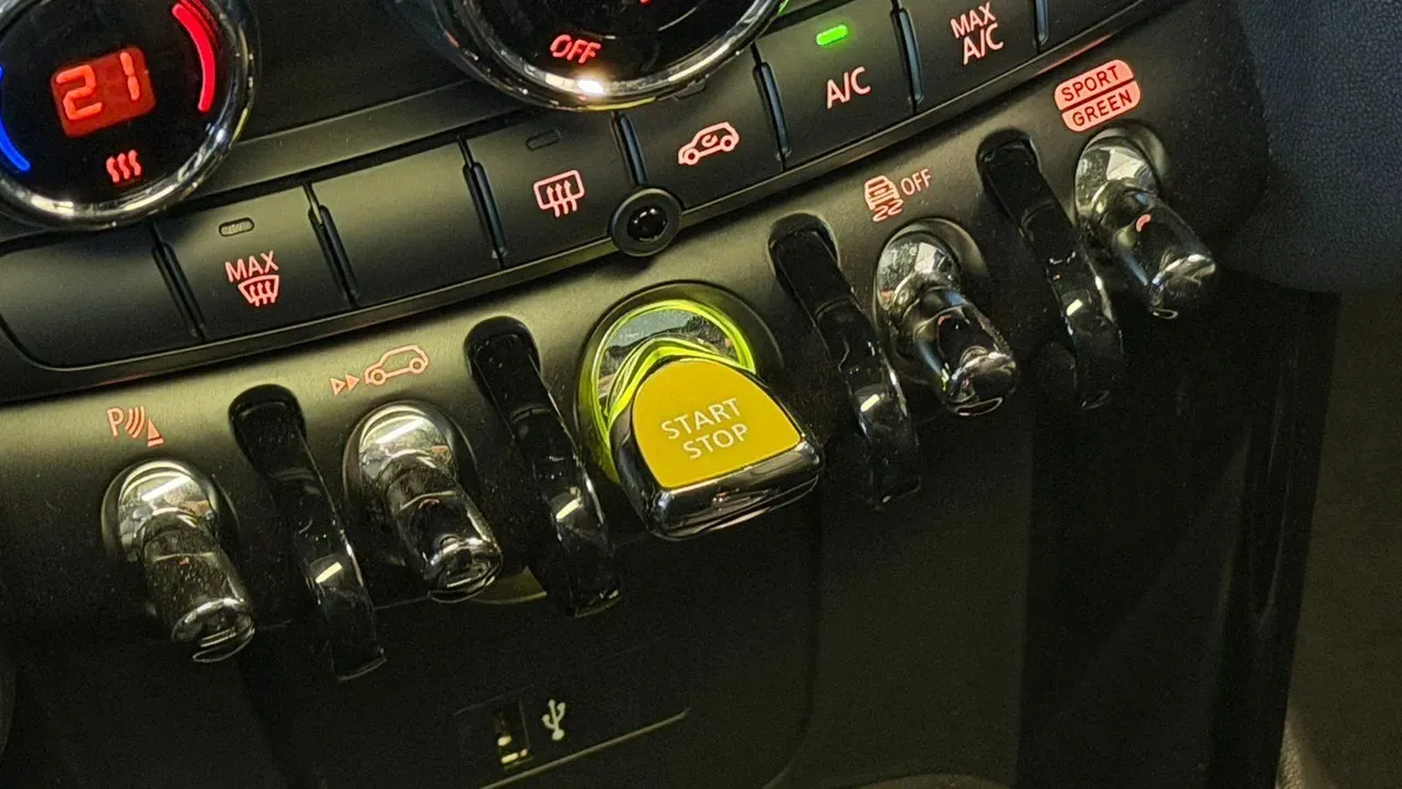 Mini CooperSE - Imagem 14