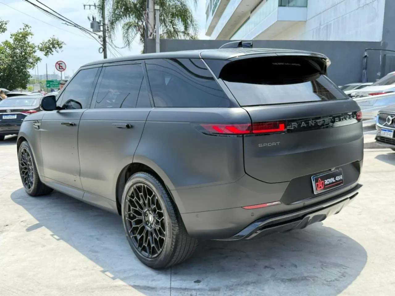 Land Rover Range Rover Sport Plug-in Hybrid - Imagem 3