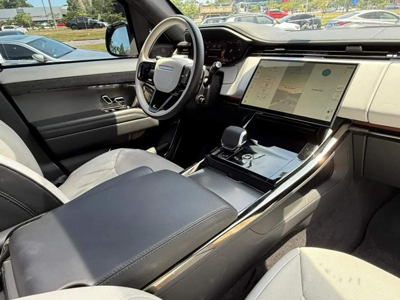 Land Rover Range Rover Sport Plug-in Hybrid - Imagem 10