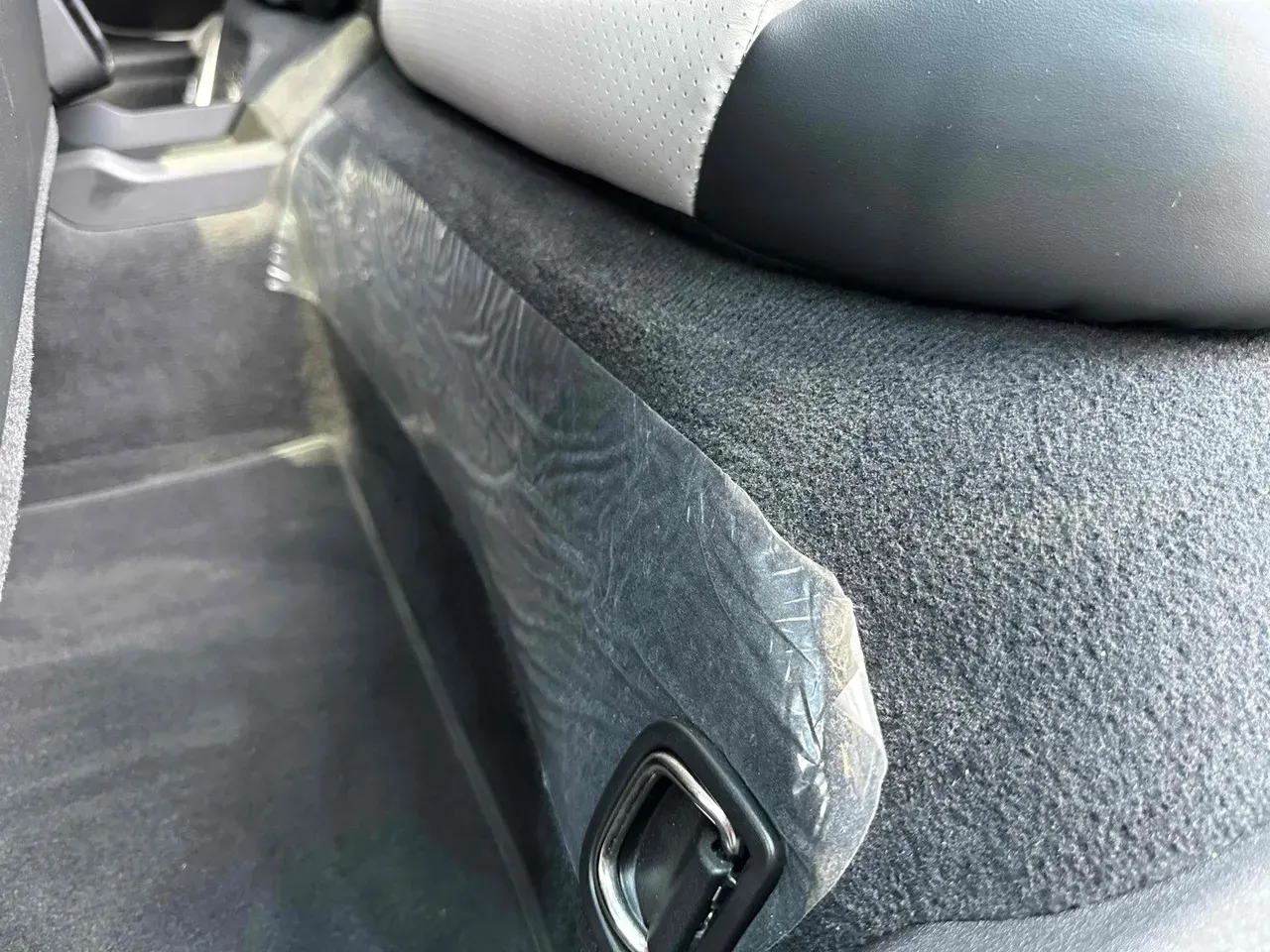 Porsche Taycan - Imagem 13