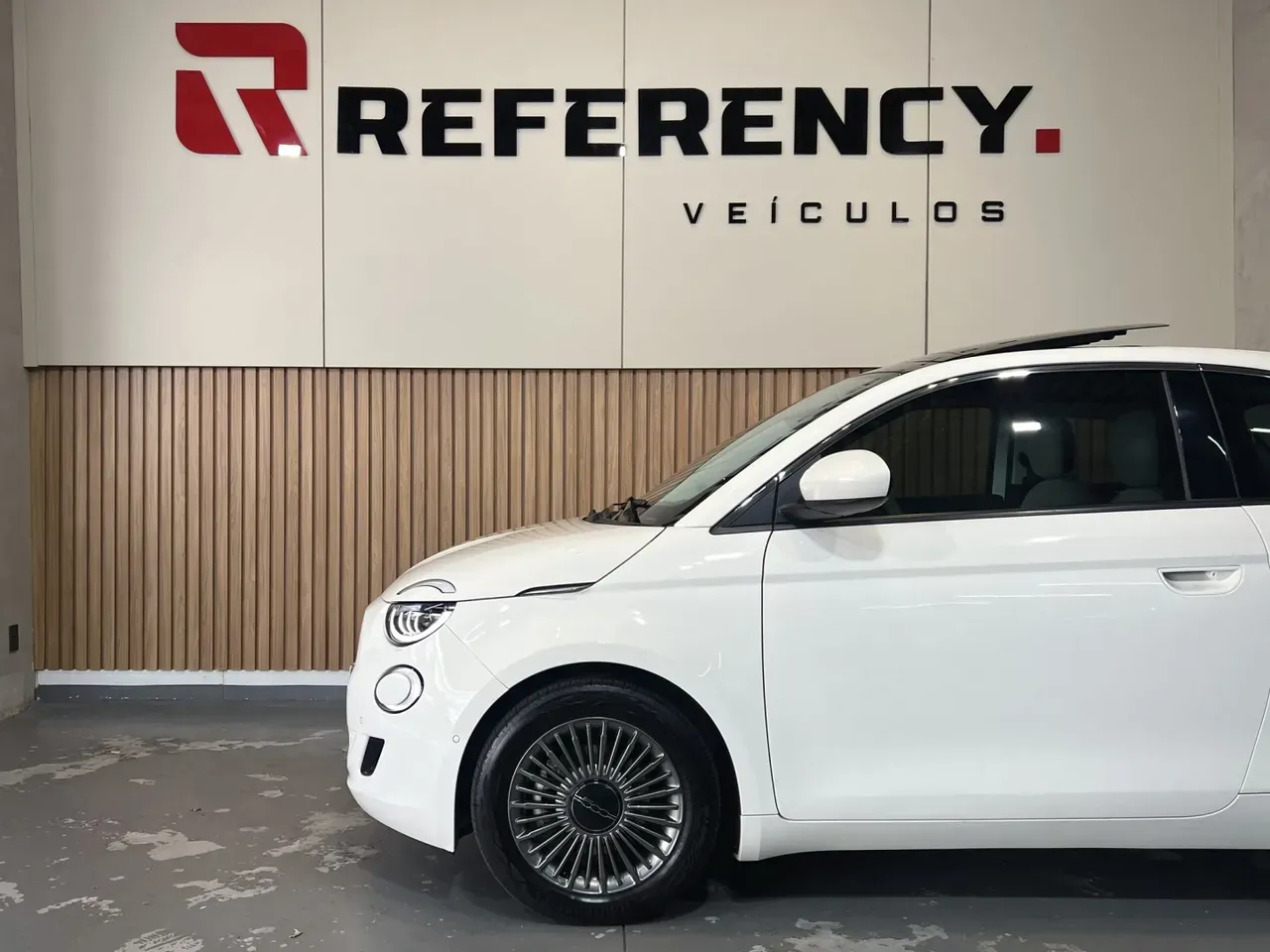 Fiat 500e - Imagem 8