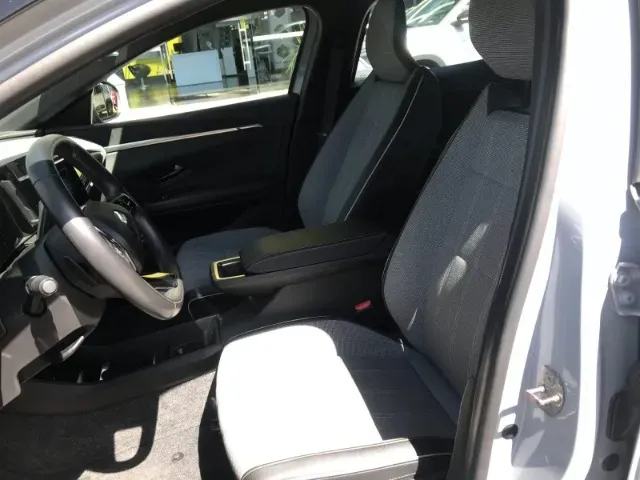 Renault Megane E-tech Electric - Imagem 8