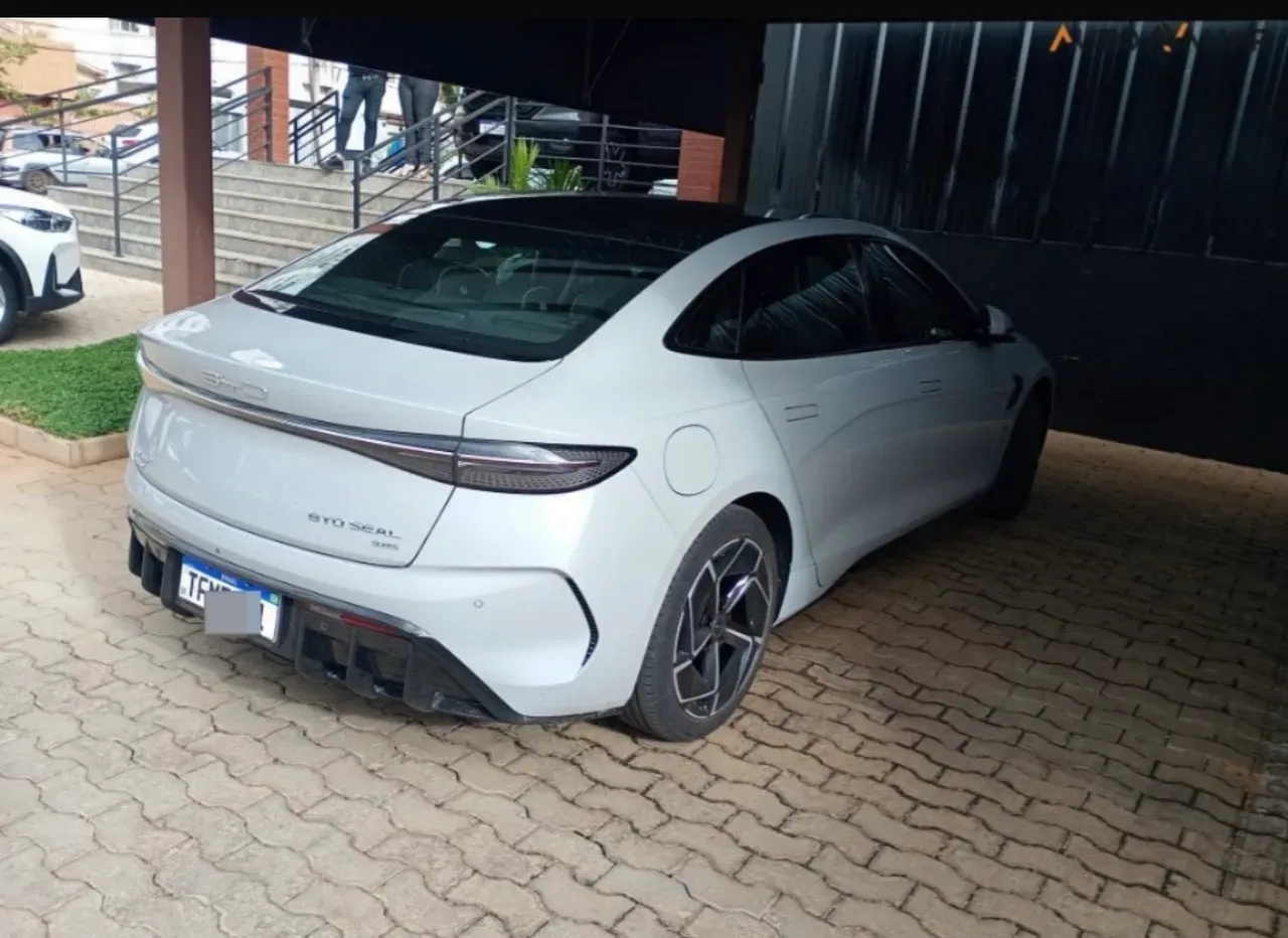 BYD Seal - Imagem 2