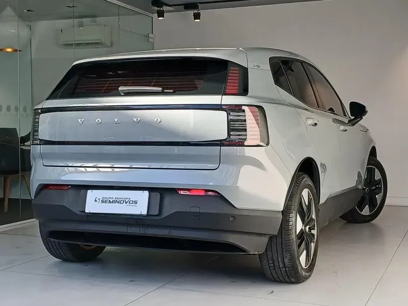 Volvo EX30 - Imagem 8
