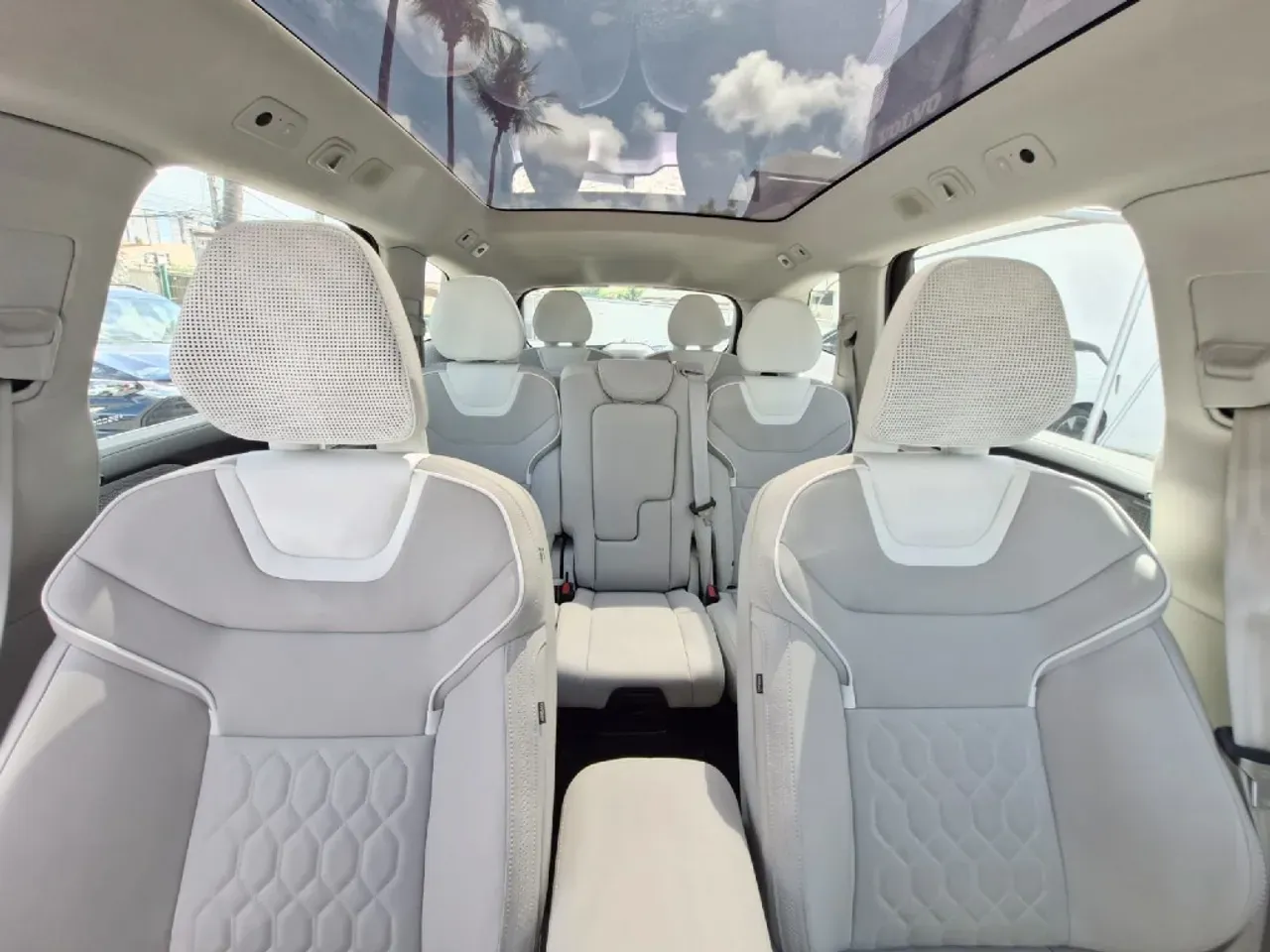 Volvo Ex90 - Imagem 9