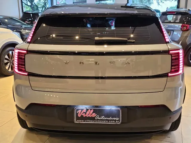 Volvo EX30 - Imagem 6