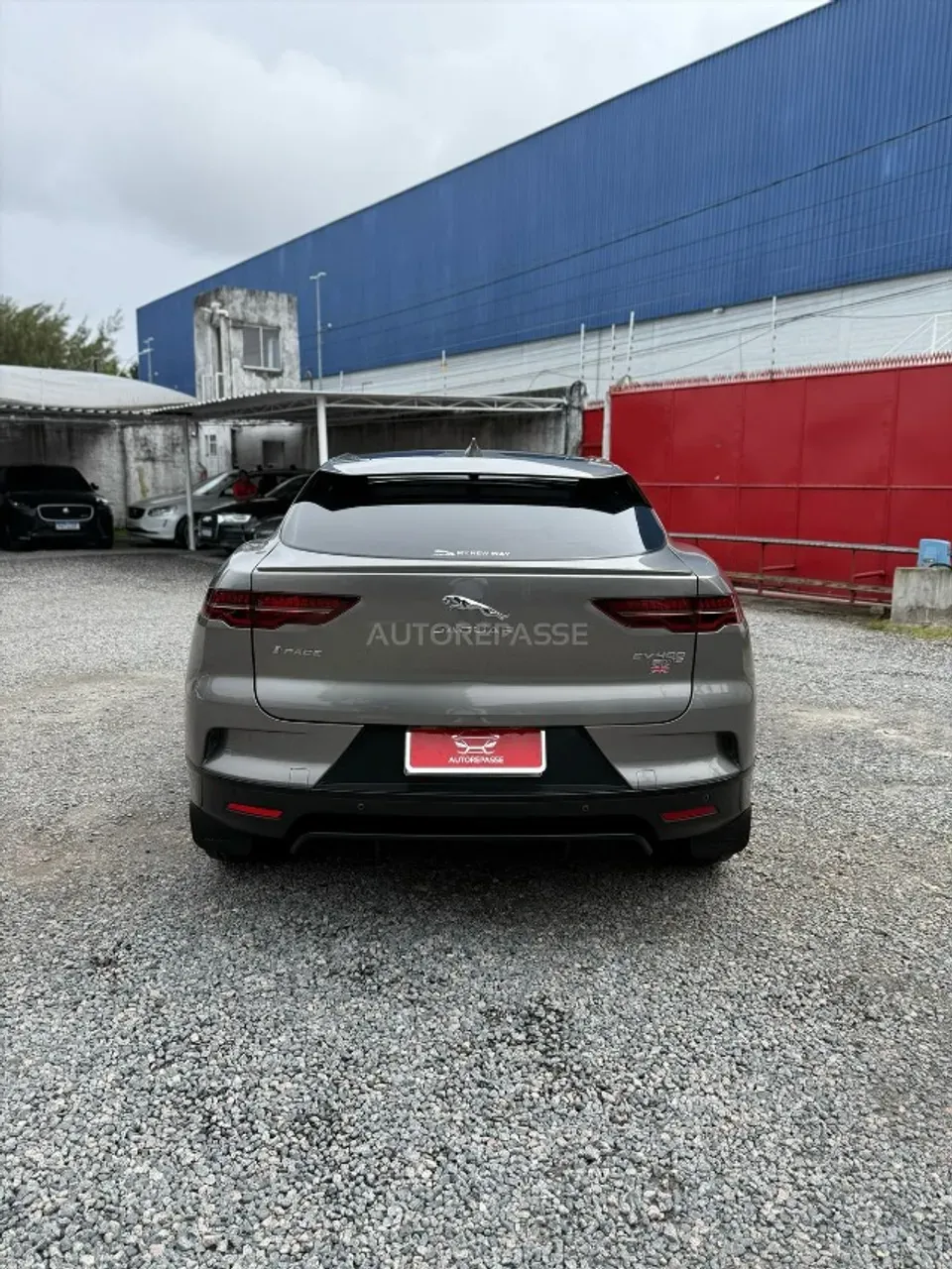 Jaguar I-pace - Imagem 6