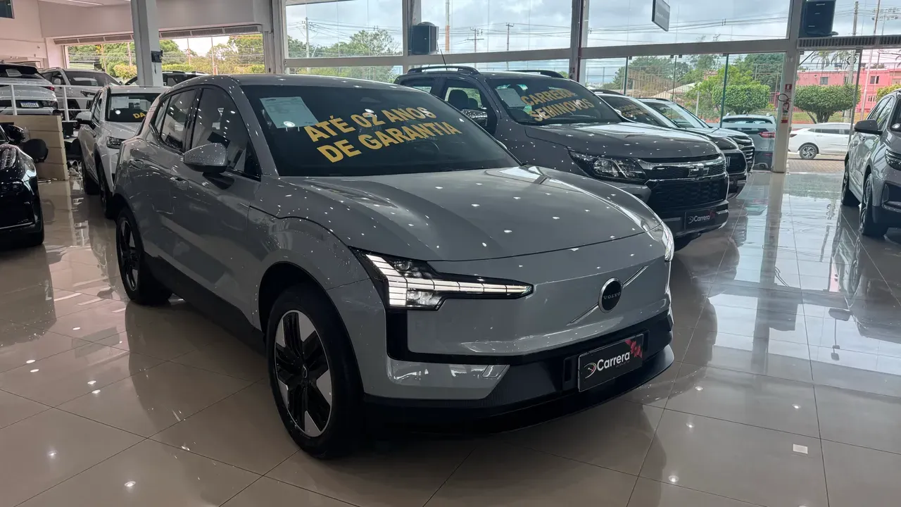 Volvo EX30 - Imagem 2