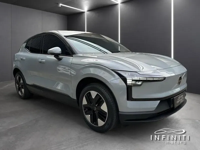 Volvo EX30 - Imagem 2