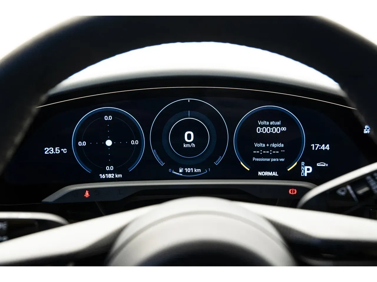 Porsche Taycan - Imagem 6