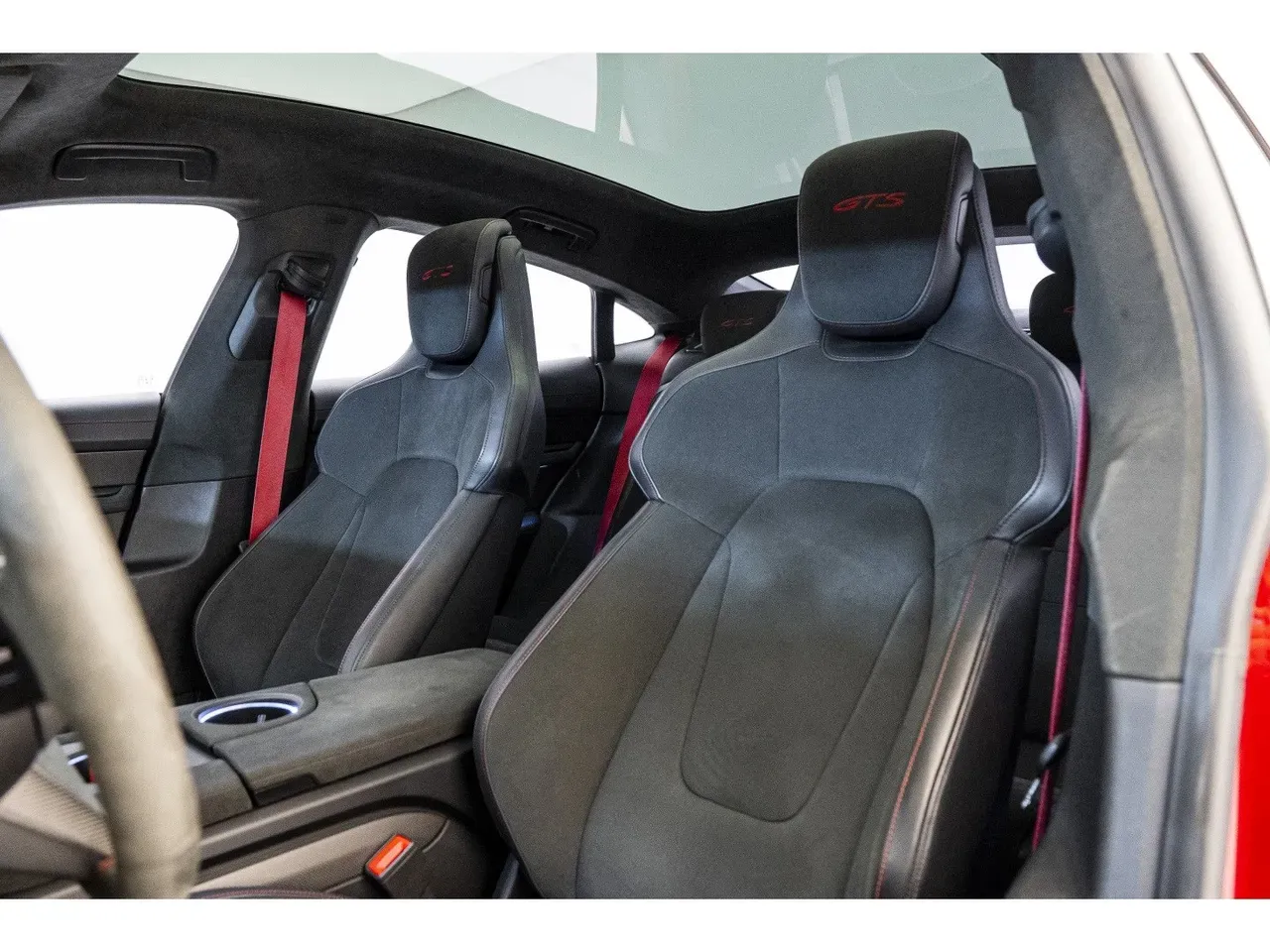 Porsche Taycan - Imagem 10