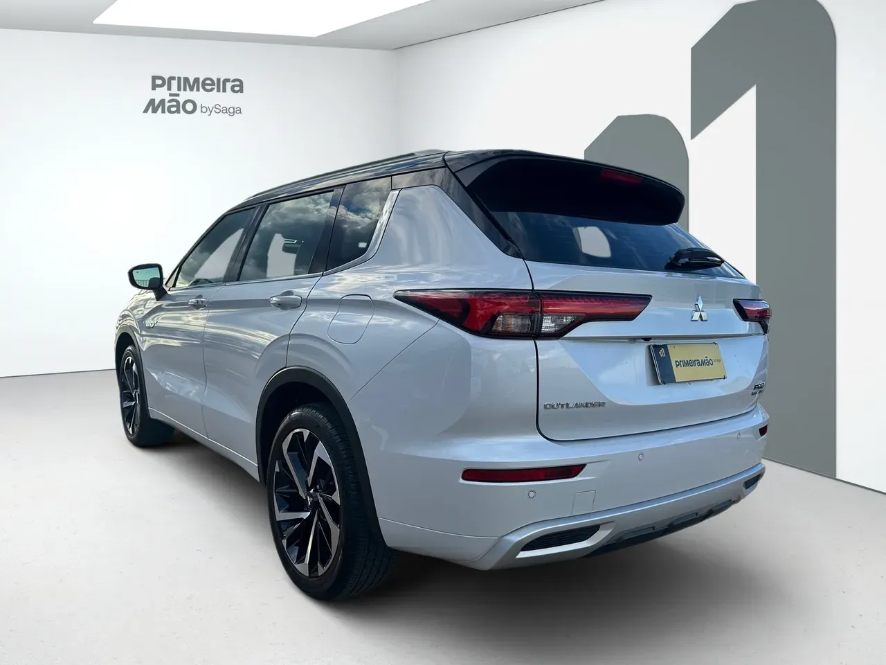 Mitsubishi Outlander - Imagem 5