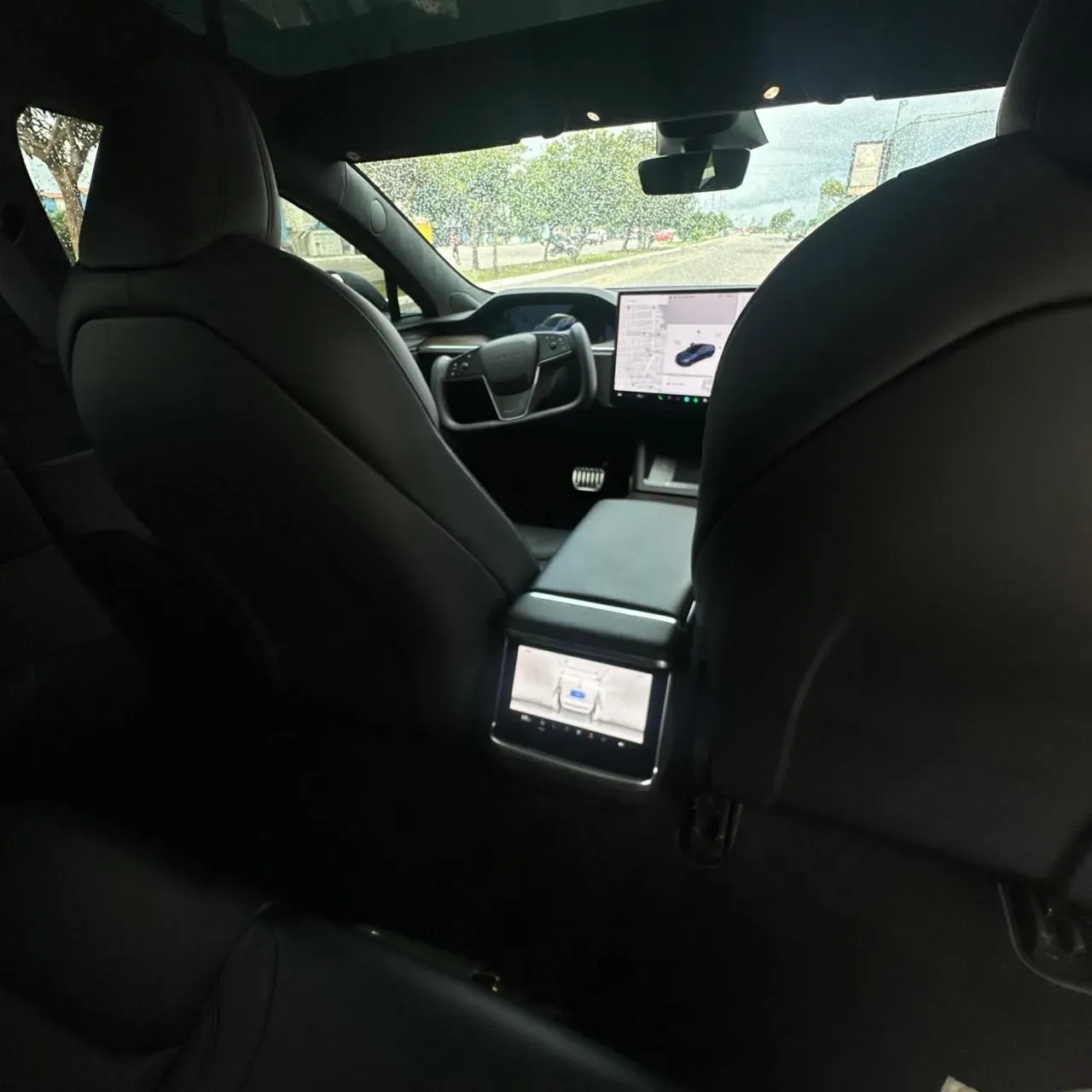 Tesla Model S - Imagem 4