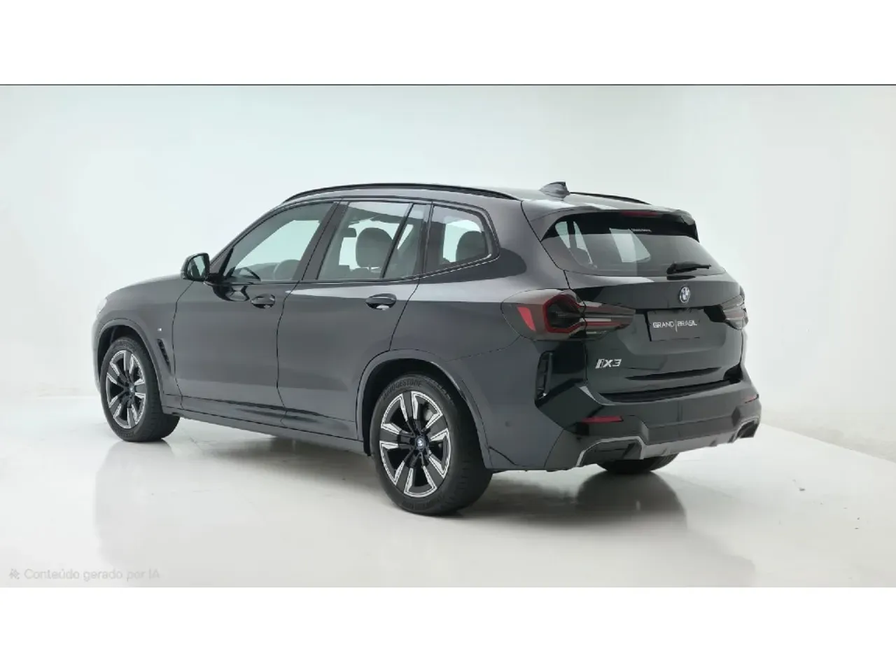 BMW IX3 - Imagem 4