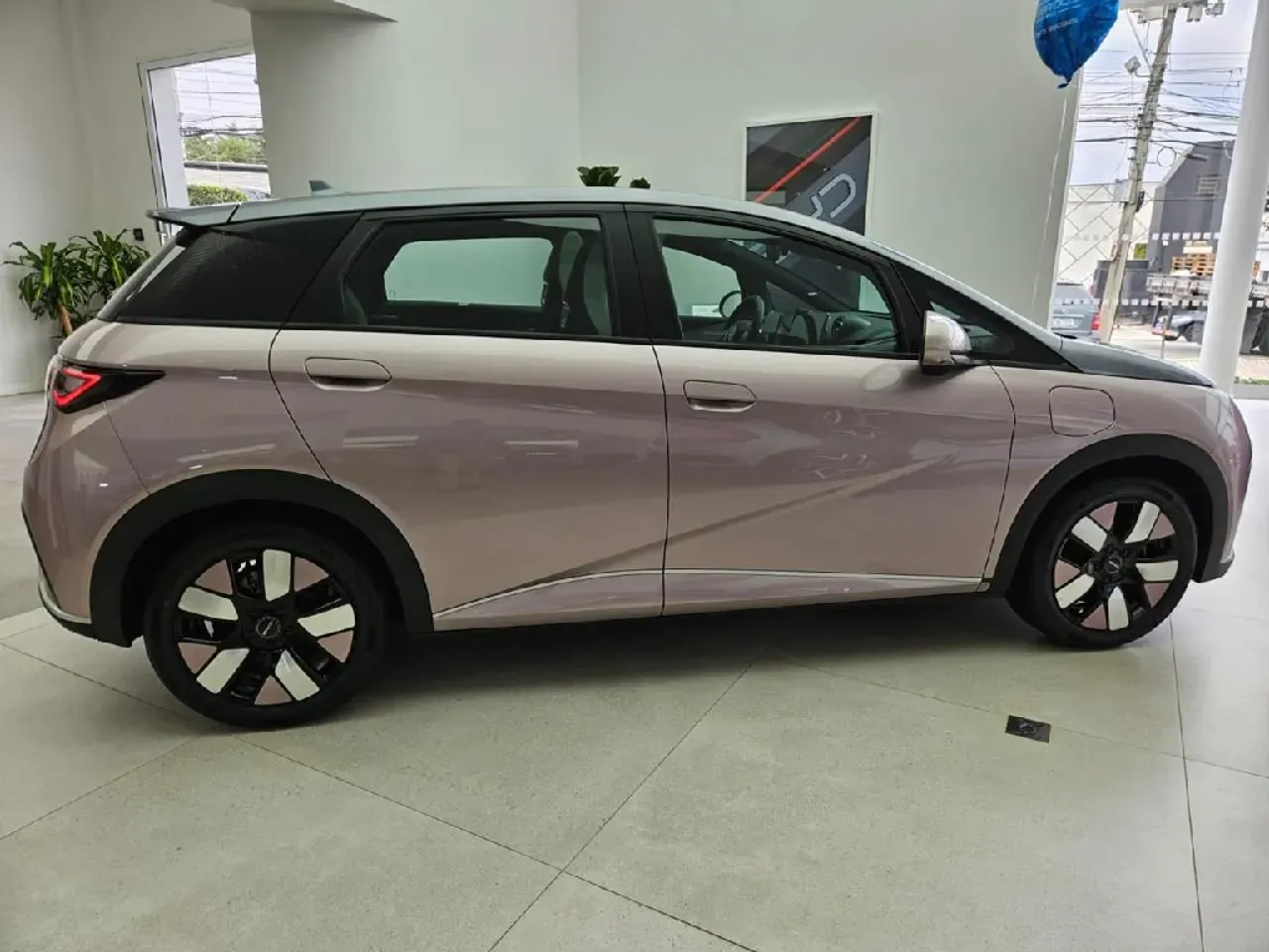 BYD Dolphin Plus - Imagem 2