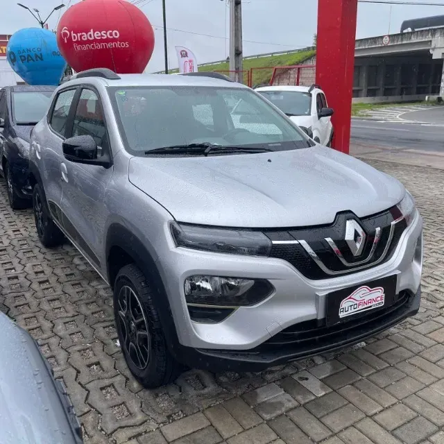 Foto de um renault kwid e-tech electric