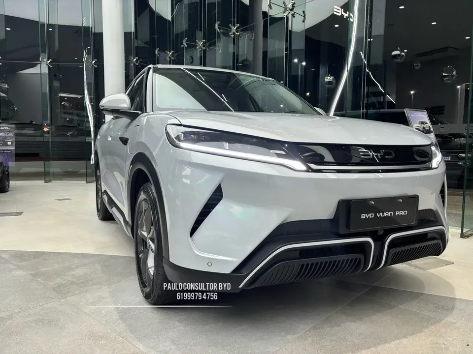 Foto de um byd yuan pro