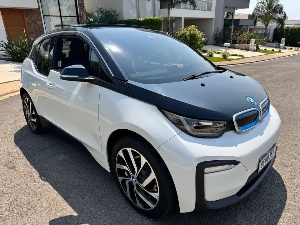 Foto de um bmw i3