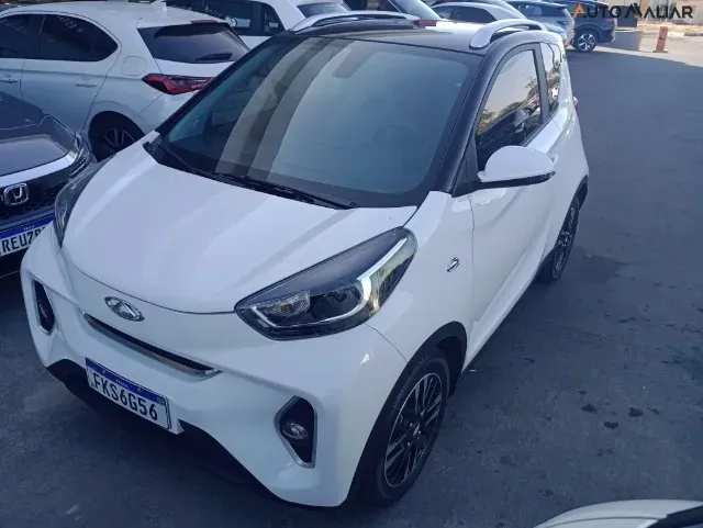 Foto de um chery eq7