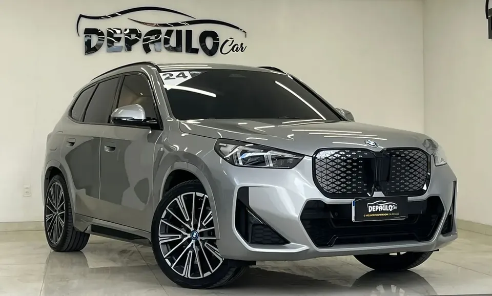 Foto de um bmw ix1
