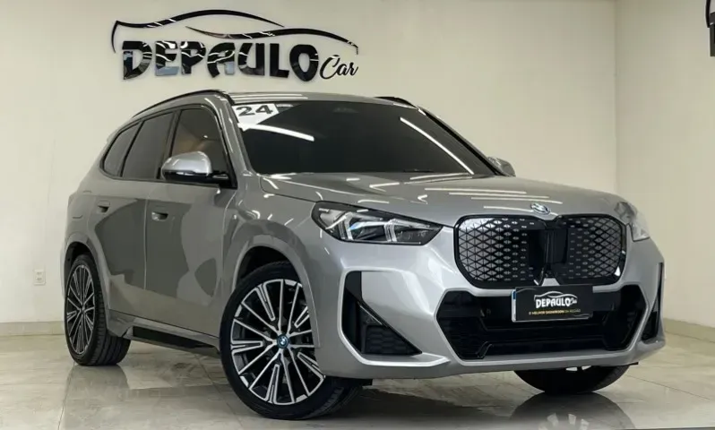 Foto de um bmw ix1