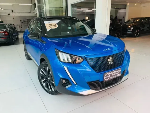 Foto de um peugeot e-2008