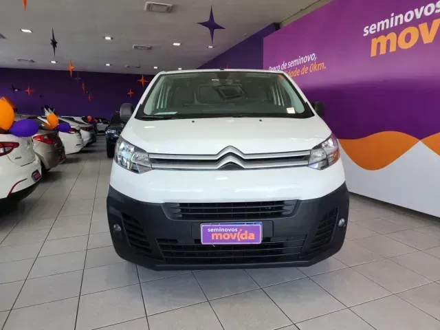 Foto de um citroën e-jumpy
