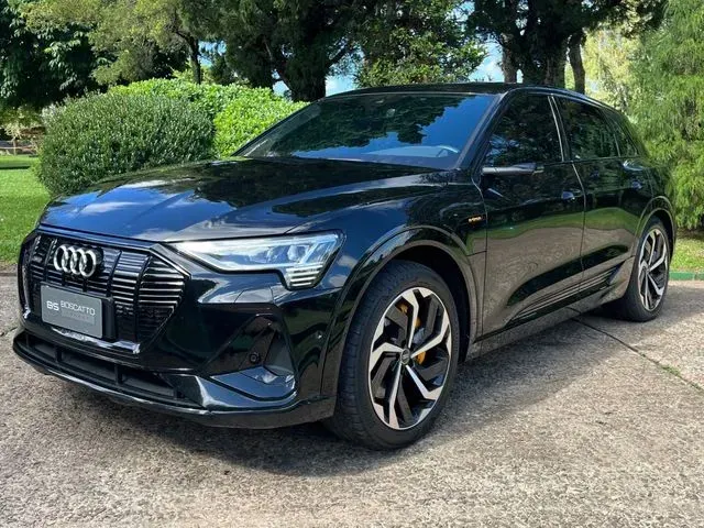 Foto de um audi e-tron