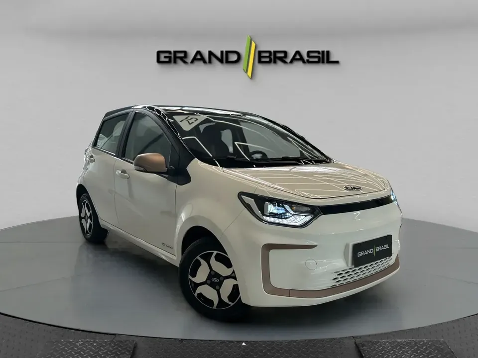 Foto de um jac e-js4