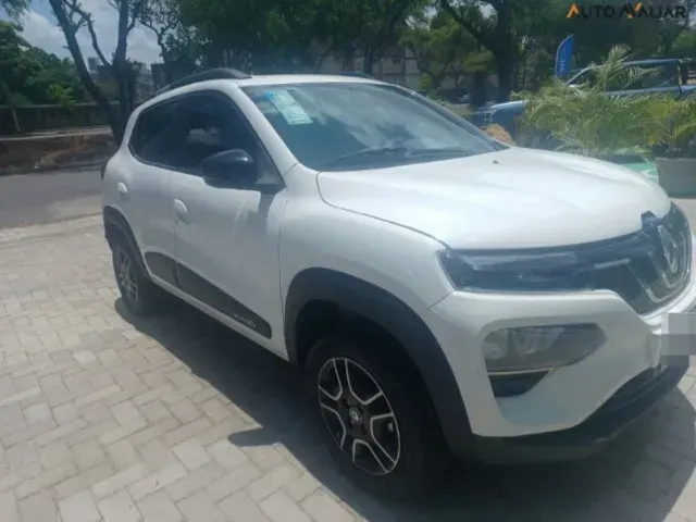 Foto de um renault kwid e-tech electric