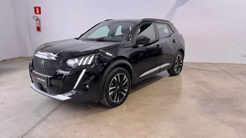 Foto de um peugeot e-2008